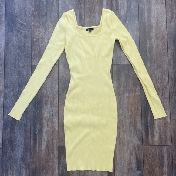 Fashion Nova yellow long sleeve dress💛 - Picture 2 of 2